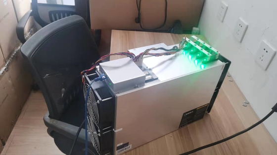 16A AC 케이블 전원 공급기와 2500w ETH Asic 이더음 광부 A11 1500m